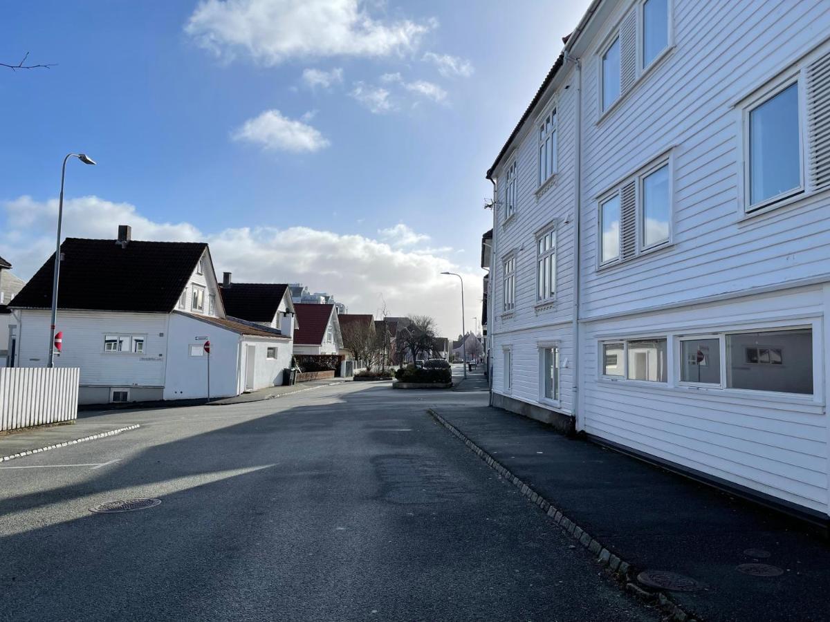 Central Bnb Stavanger At Bertis Ap 9 Generous Rooftop Terrace Exterior photo